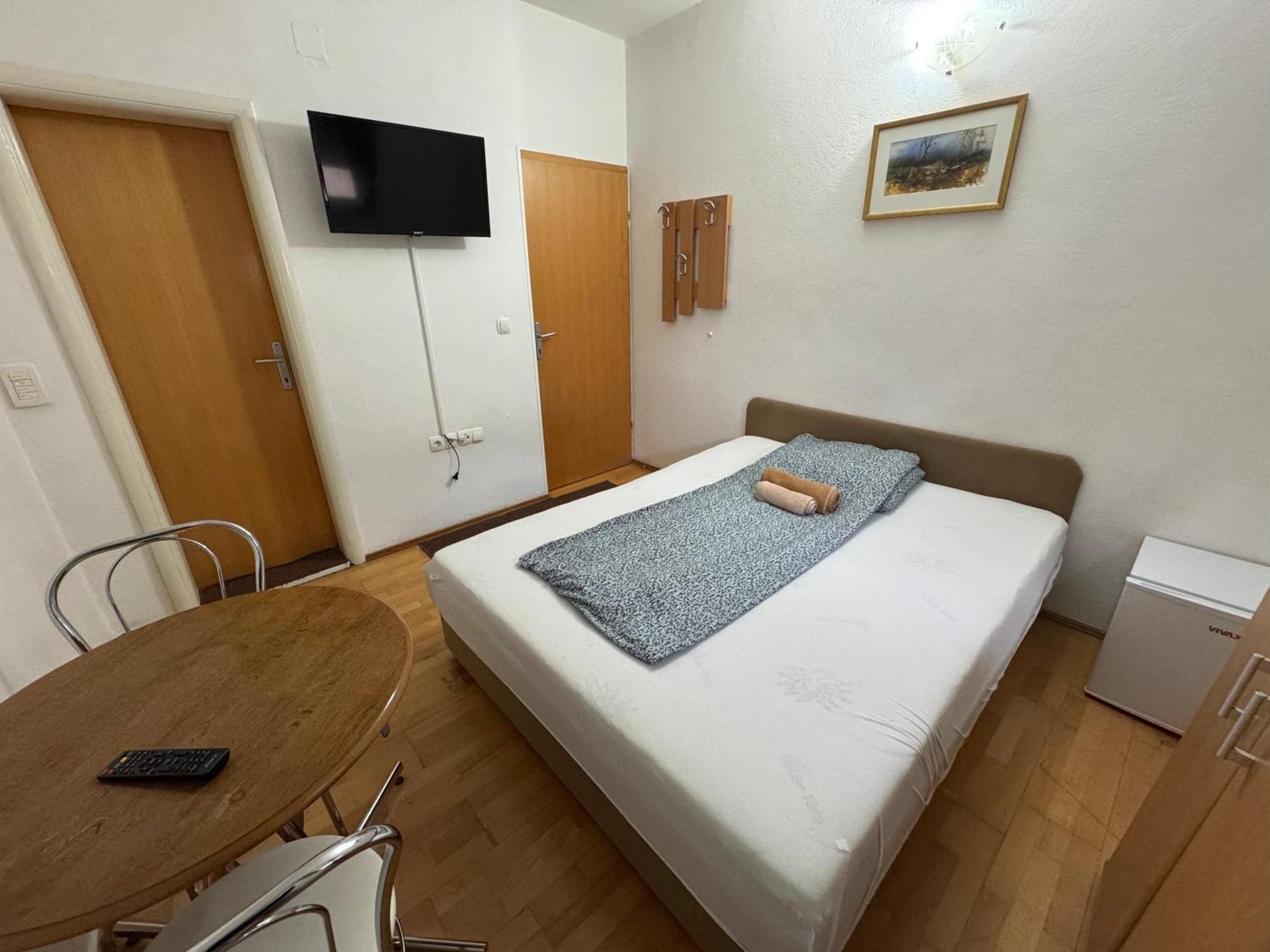 Villa Anja Apartments Мостар Экстерьер фото