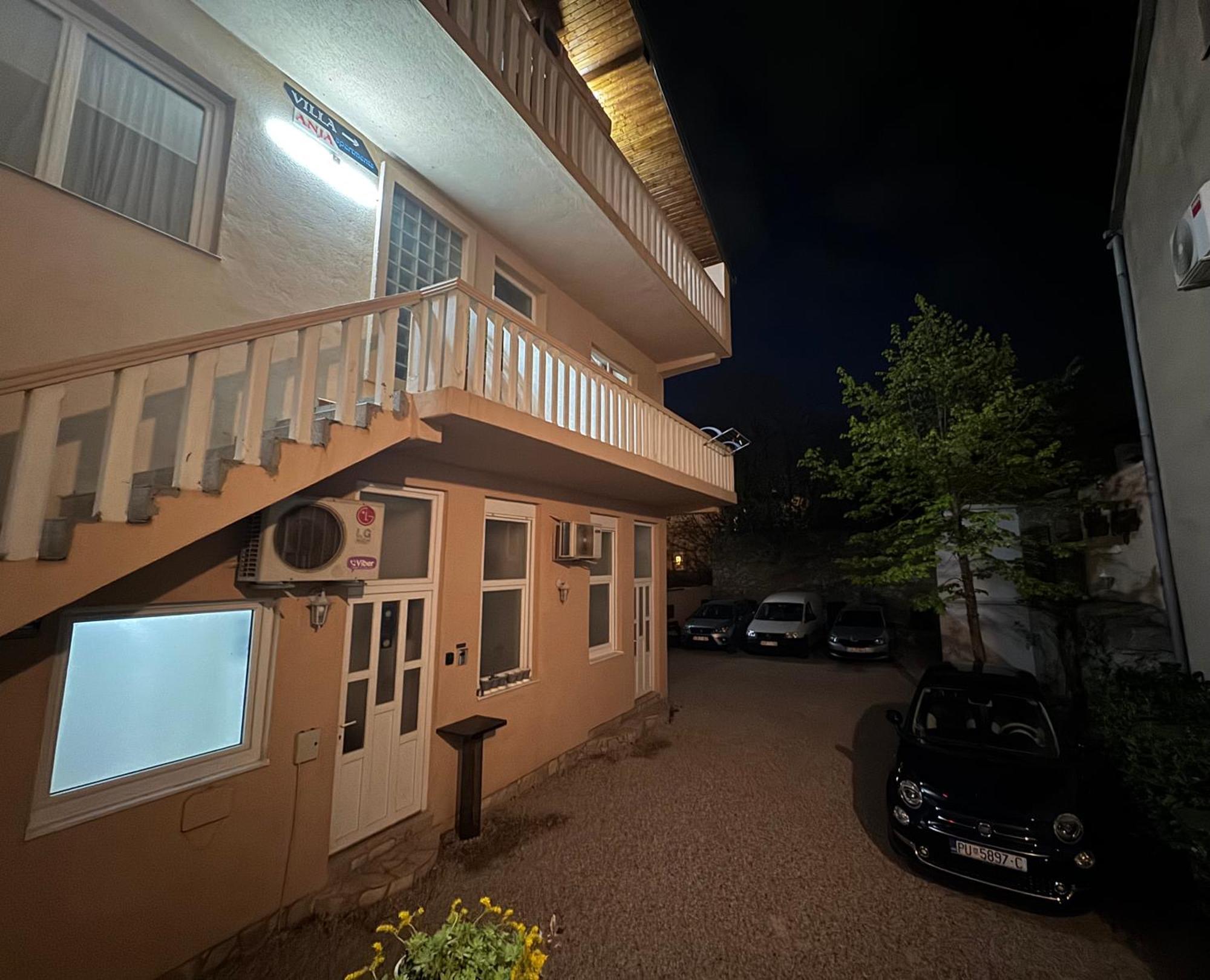 Villa Anja Apartments Мостар Экстерьер фото